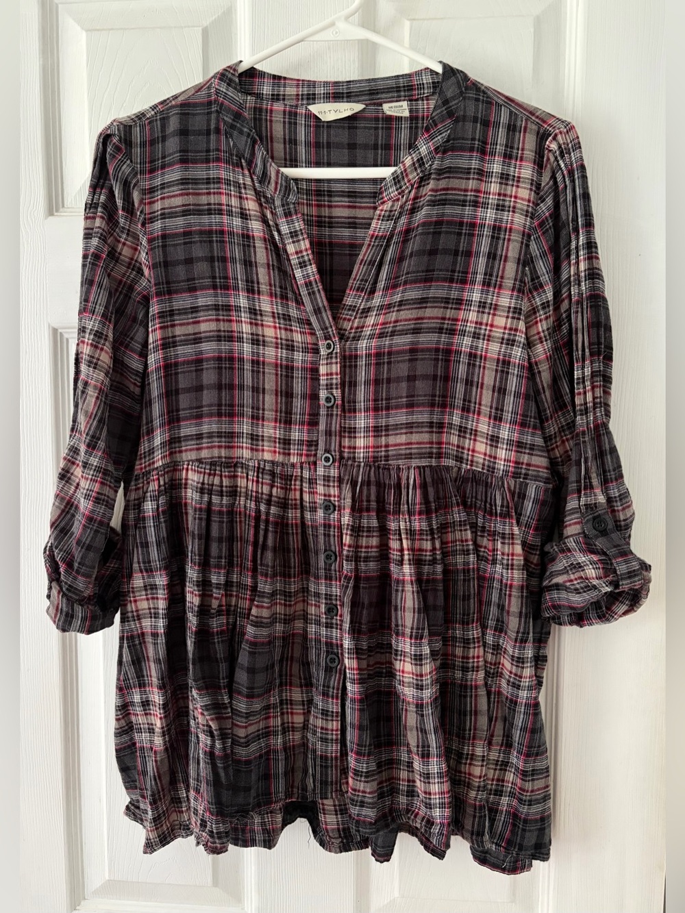 Relaxed Plaid Button-Front Tunic in Gray and Pink